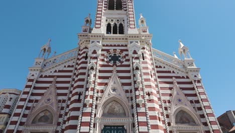 Facade-of-the-Santuario-Nuestra-Señora-del-Carmen,-in-sunny-Bogota,-Colombia