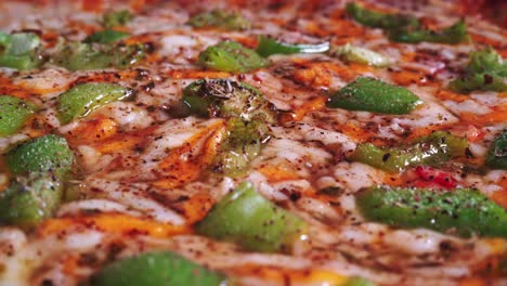 Extreme-Nahaufnahme-Makroaufnahme-Einer-Vegetarischen-Pizza