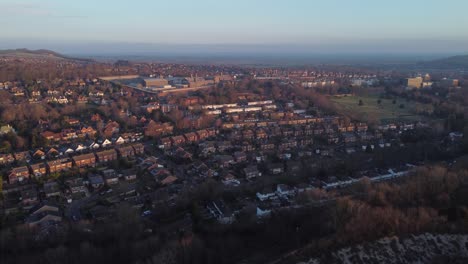 Lewes,-East-Sussex-Bei-Sonnenaufgang:-Blick-Auf-Gefängnis,-Friedhof-Und-Häuser---Kleine-Britische-Stadt