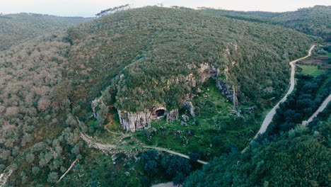 Buracas-Tal-In-Portugal,-Rückwärts-Langaufnahme