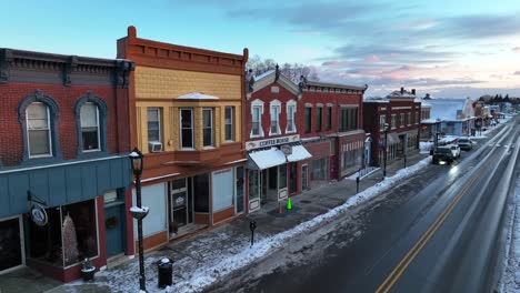 American-Coffee-house-and-shops-in-center-of-small-American-town
