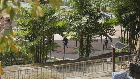 Fun-playground-in-the-middle-of-downtown-Hong-Kong,-China