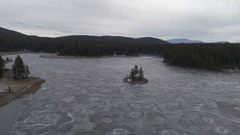 Frozen-Patterns:-Winter-at-McQueen-Lake