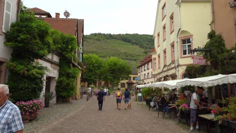 Picturesque-Kayserberg-Village-is-Surrounded-By-Vineyards,-Greenery-and-Mountains