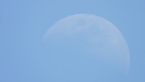 Beautiful-moon-in-sky---off-moon-