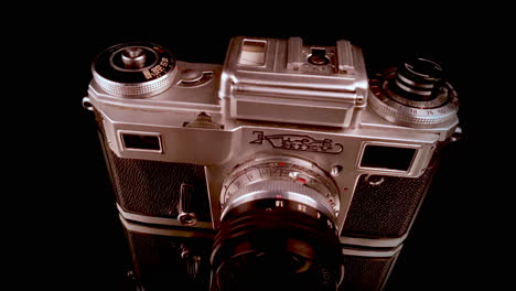 Kiev-4A-35mm-Vintage-Analog-Photo-Camera-From-1970s-Close-Up