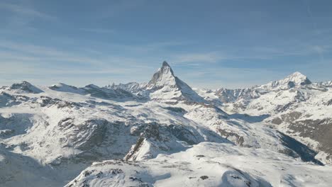 Matterhorn-4K-Filmische-Drohnenaufnahmen---Zermatt---Schweiz