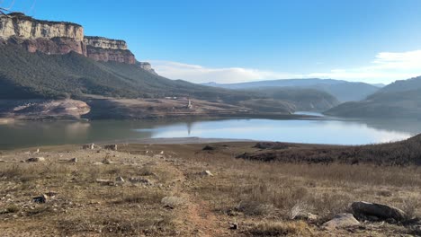 El-Pantano-De-Sau-Se-Queda-Sin-Agua-Por-Los-Problemas-De-Extrema-Sequedad-Y-Falta-De-Lluvias