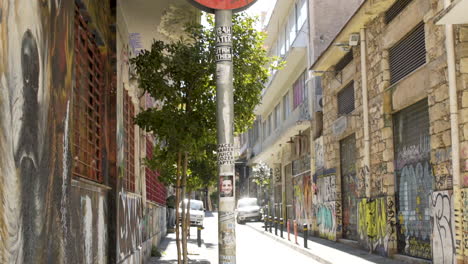 Callejón-De-Grecia-En-La-Ciudad-Con-Llamarada-Solar