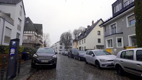 Snow-Covered-Streets-of-Cologne:-A-Winter-Wonderland-in-Germany