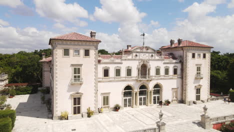 Vizcaya-Villa-and-Gardens-Museum,-Miami-USA