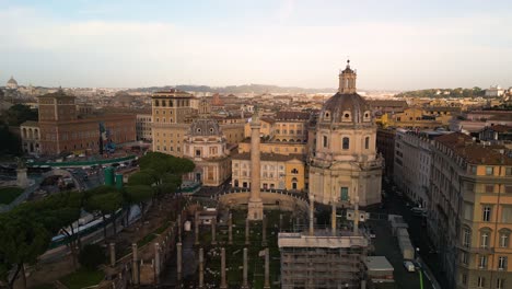 Foro-Y-Columna-De-Trajano:-Tiro-Con-Plataforma-Rodante-Hacia-Adelante