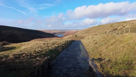 Videoaufnahmen-Der-öden-Und-Wilden-Landschaft-Der-Yorkshire-Moors