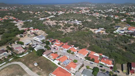 Nachbarschaft-Mit-Lehmdächern-In-Aruba