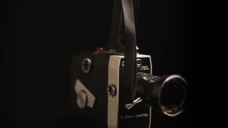 Vintage-Super-8-Filmkamera,-Hergestellt-In-Der-UdSSR