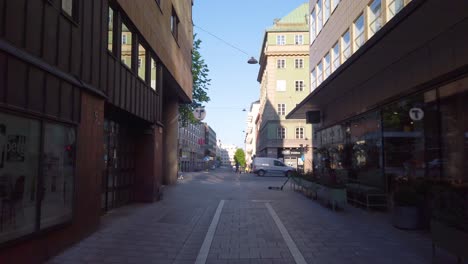 Static-view-of-traffic-on-street-by-Palme's-death-place-in-Stockholm