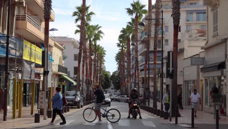 Vista-Estática-Del-Tráfico-En-Blvd-Du-President-Wilson-En-Antibes-En-2020