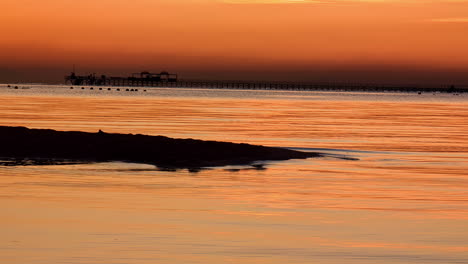 Golden-hour-beautiful-at-sea-before-sunset-sunrise-calm-ocean-waves