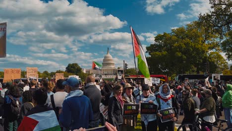 Protestors-on-Capitol-Hill-in-Washington,-D