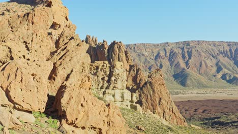 Scenic-view-of-rock-formation-in-Teide-National-Park,-dynamic-tilting-upward
