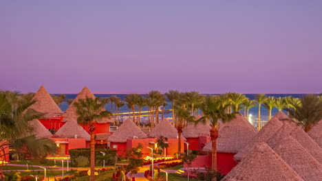 Zeitraffer-Des-Abends,-Der-Zur-Nacht-Wird,-In-Einem-Resort-Auf-Der-Sinai-Halbinsel,-Ägypten