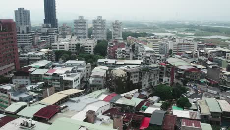 Guandu-Neighborhood-Surrounded-By-Wetlands-In-Taipei,-Taiwan