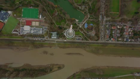 Imágenes-De-Drones-Fpv-En-Mannheim-En-Fernmeldeturm