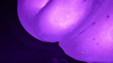 Organic-Purple-Bulbous-Abstract-Art-Fluid-Effect-Moving-Expanding-Into-Black-Space
