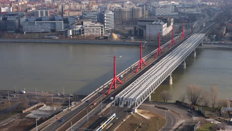 Aerial-view-of-Rákóczi-Bridge-over-Danube-in-Budapest,-Hungary