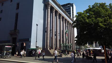 Stockholm-Concert-Hall-in-Sweden's-capital,-seen-from-across-Kungsgatan