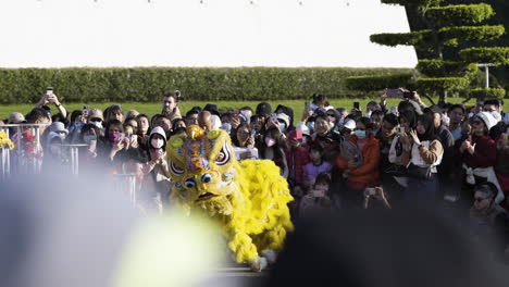 Traditional-Chinese-lion-dance-show-during-Chinese-New-Year-celebrations-at-Chiang-Kai-shek-Memorial-Hall