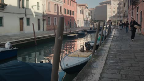 Quiet-Venetian-Side-Canal-with-Moored-Boats