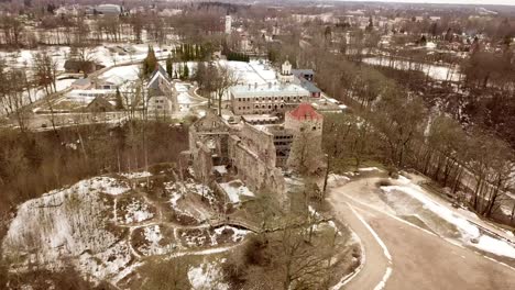 Castillo-De-Sigulda,-Letonia,-Estados-Bálticos,-Europa