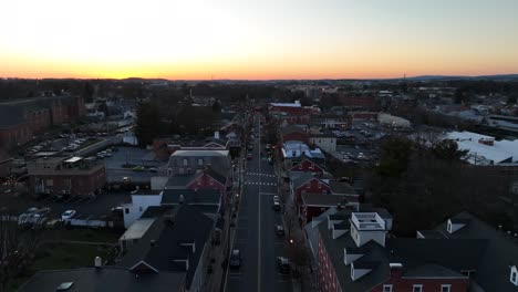 Golden-Horizon-during-sunset-time-in-american-city