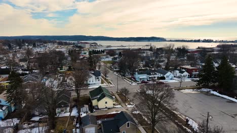 Moving-right-over-the-harbor-area-of-Ludington