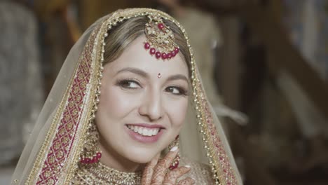 The-Stunning-Indian-Bride-in-Her-Bridal-Attire-Before-Her-Wedding-Day---Close-Up