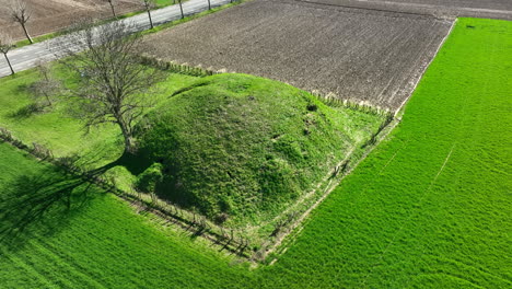 Green-Hill-Of-Tumulus,-Burial-Mounds-And-Historical-Landmark