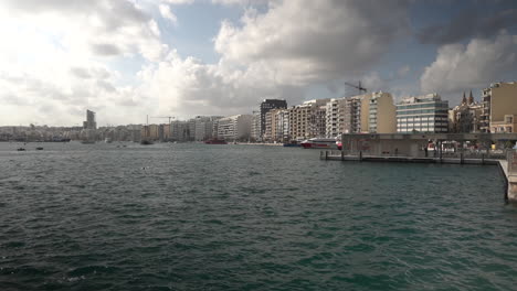 Vista-Al-Mar-En-Malta-Hermosas-Imágenes-Escénicas