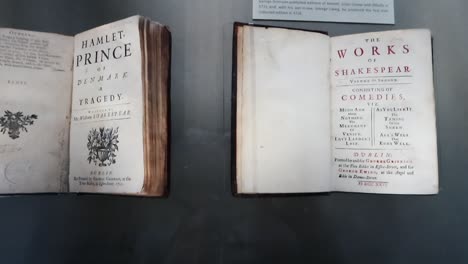 Close-up-of-Dublin's-Shakespeare-old-books,-Hamlet-in-Trinity-college