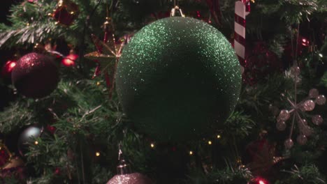 Christmas-tree--green-toy--macro-video