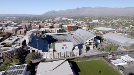 Arizona-Stadium-on-the-campus-of-the-University-of-Arizona-in-Tucson,-Arizona-with-drone-video-moving-down