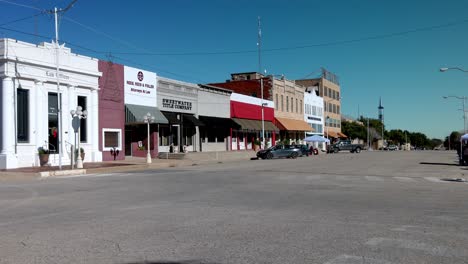 Downtown-Sweetwater,-Texas-with-stable-video-on-a-tripod