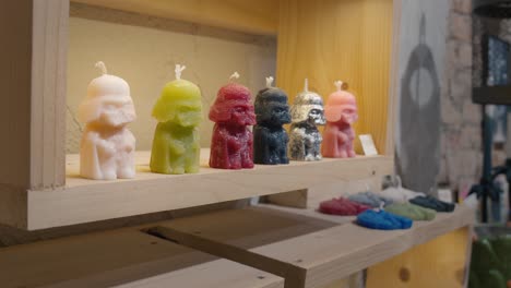 Darth-Vader-inspired-wax-figures-candles-at-La-Candela,-Venice