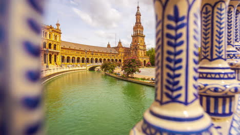 Timelapse-of-Plaza-de-España-with-canal-and-rowing-boats-in-Seville