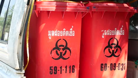 Staff-Collect-Infectious-Waste-in-Thailand