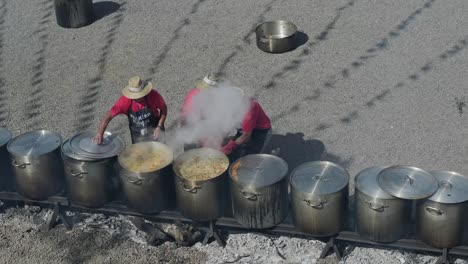 Cooked-Stew-In-Cauldron-At-Puchero-de-La-Florida-In-Tenerife,-Spain