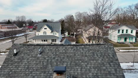 Drone-look-at-the-rooflines-of-a-project-house