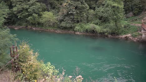 Fluss-Bosnien-Und-Herzegowina-Bosnisch-Landschaft-Grün-Natur