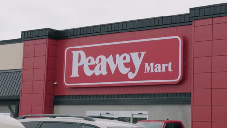 Exterior-View-of-Peavey-Mart-Hardware-Store-in-Salmon-Arm,-British-Columbia,-Canada