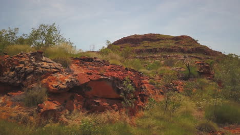 Kimberley-Paisaje-Rocas-Rojas-Looma-Camballin-Zumbido-Aéreo-Australia-Occidental-Interior-Tierra-Aborigen-Estación-Seca-Territorio-Del-Norte-Colinas-Lejanas-Debajo-Broome-Darwin-Fitzroy-Cruce-Movimiento-Ascendente